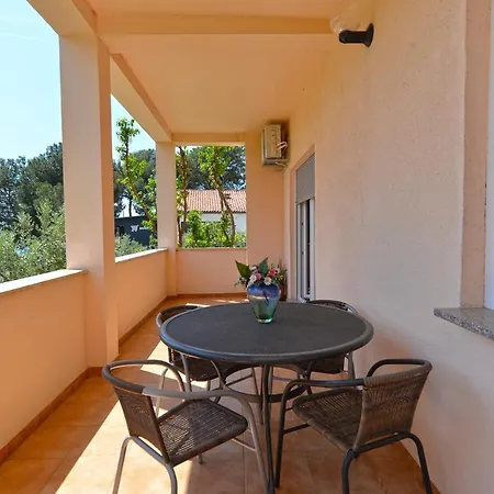 Silvio 1779 Apartmán Banjole