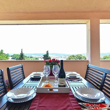 Apartment Silvio 1779 *