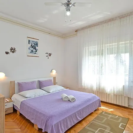 Appartement Silvio 1779 Banjole