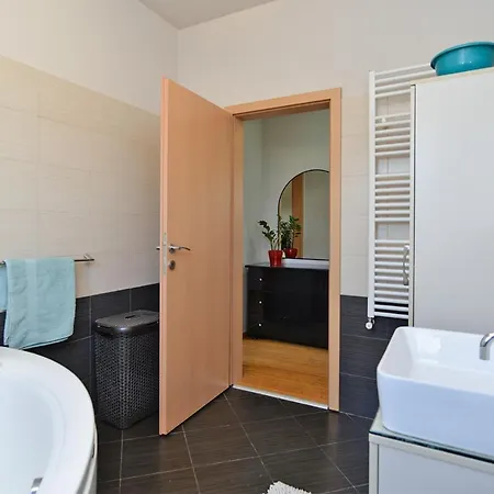 Silvio 1779 * Banjole