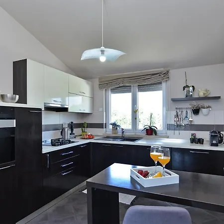 Silvio 1779 Apartmán Banjole